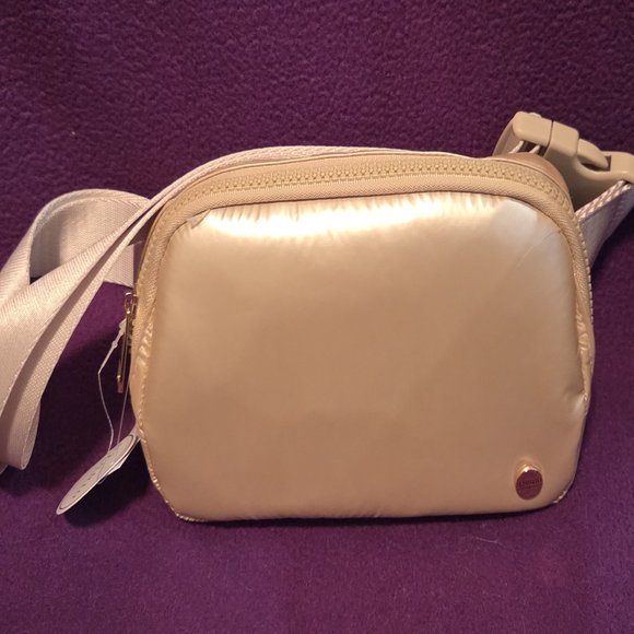 Belt Bag Studio NYC Brand - Picture 1 of 2